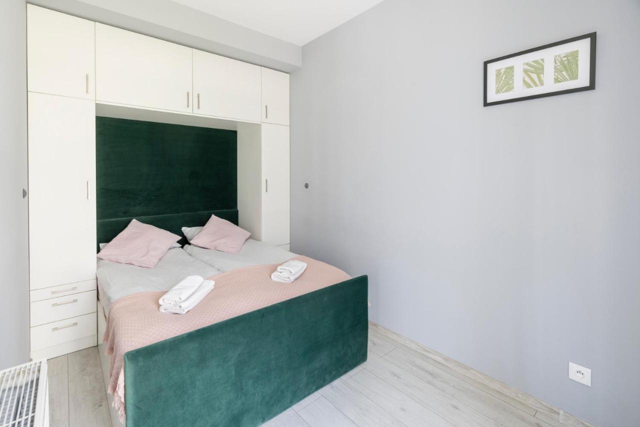 Apartamenty Stare Zoo Zajezdnia Posen Exterior foto