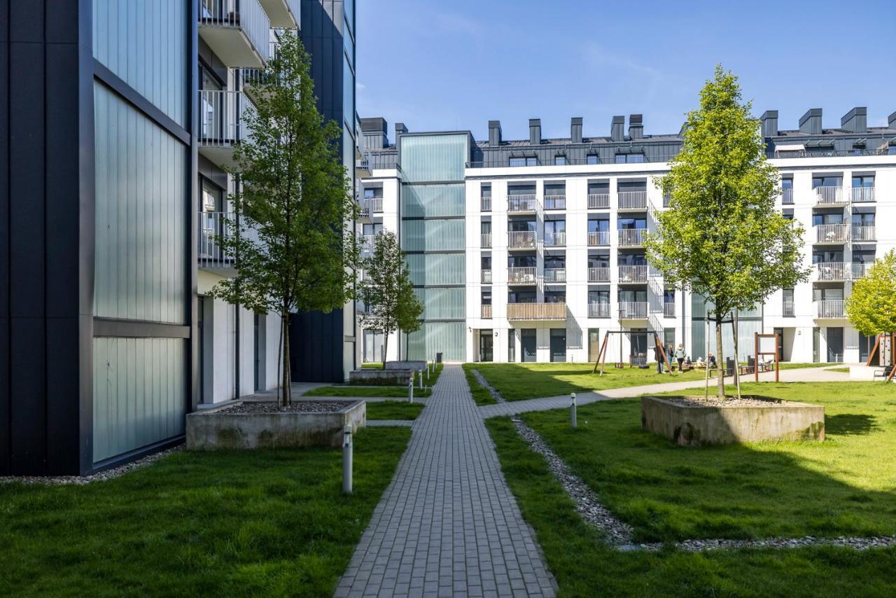 Apartamenty Stare Zoo Zajezdnia Posen Exterior foto